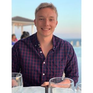 Meet your Posher, Alex